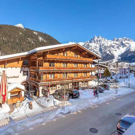 Hotel Wenger Alpenhof Верфенвенг Экстерьер фото